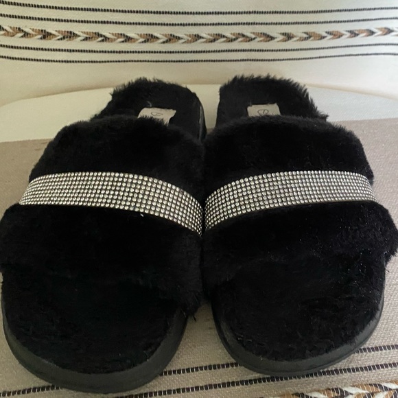 Black faux fur w sparkle Portland boot company slipper women’s 7 great condition - Picture 6 of 10